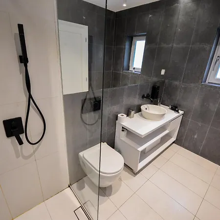 Downtown By Grand Apartamento *