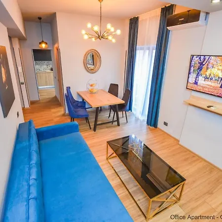Apartment Downtown By Grand