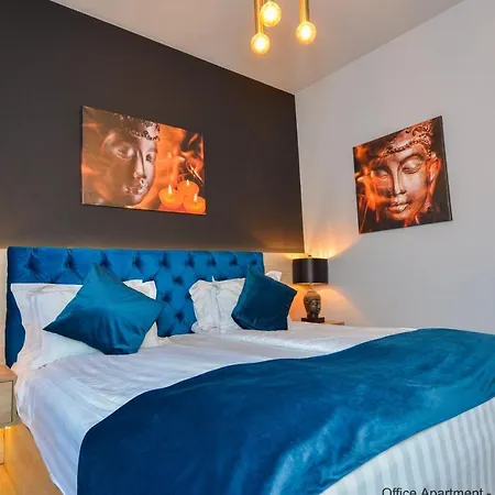 Downtown By Grand Apartment Bucharest